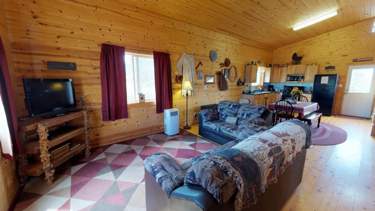Ranch Mountain Cabin, Stunning! Campfire, Hiking Монтичело Екстериор снимка